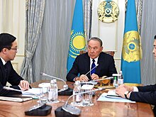 Акишев доложил Назарбаеву о ситуации на мировом рынке нефти