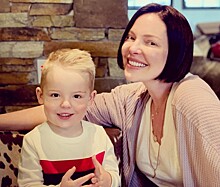 Актриса Кэтрин Хейгл показала, как 3-летний сын изображает Халка