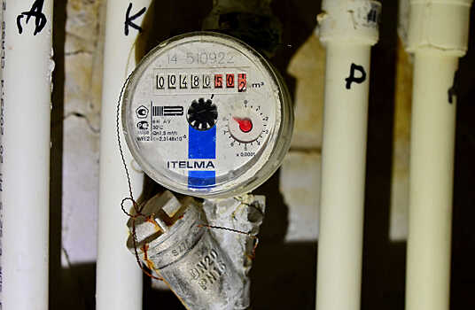 Крупный поселок под Кировском оставили без горячей воды из-за долгов 150 человек