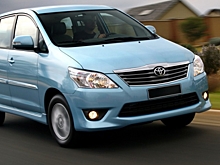 Минивэн Toyota Innova Crysta возродился с дизелем и МКПП