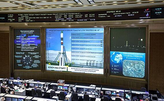 Пока Маск ставит на конвейер ракеты для бесперебойной поставки грузов на Марс, «Роскосмос» набирает добровольцев в отряд космонавтов