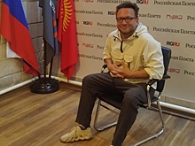 В Кыргызстане показали моноспектакль об Эдуарде Асадове