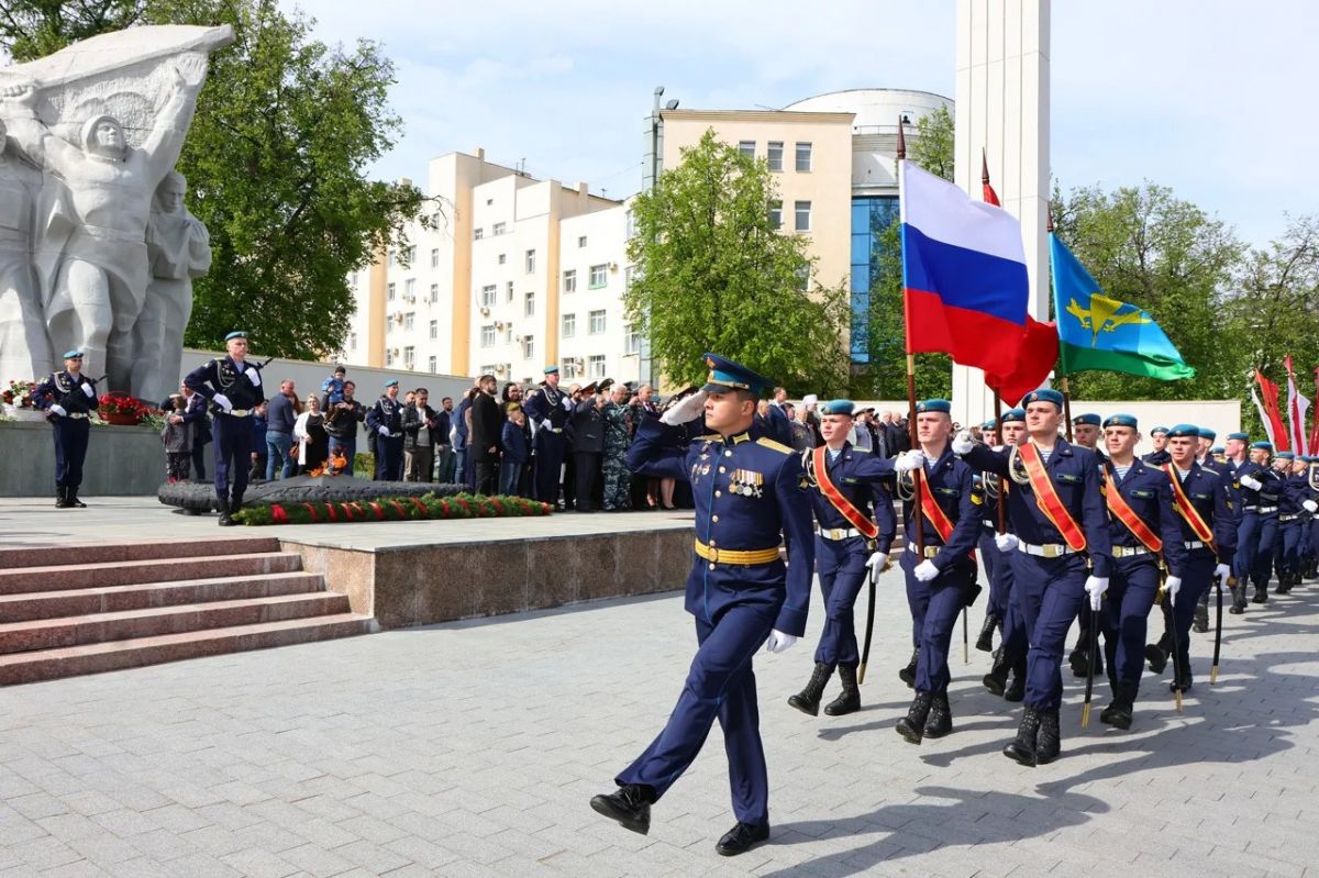 Рязань отметила 9 Мая минутой молчания и возложением цветов