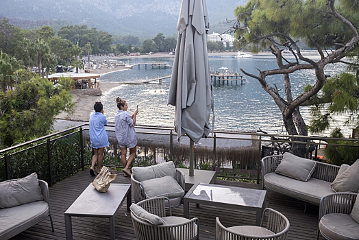 Мошенники придумали развод для туристов. Им обещают обменять валюту по выгодному курсу