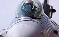 Истребитель F-16 разбился в США