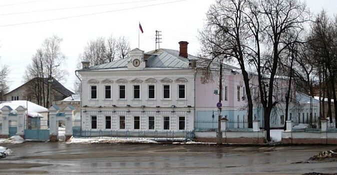 Из-за чиновника с COVID-19 парализована деятельность одного из городов под Иваново