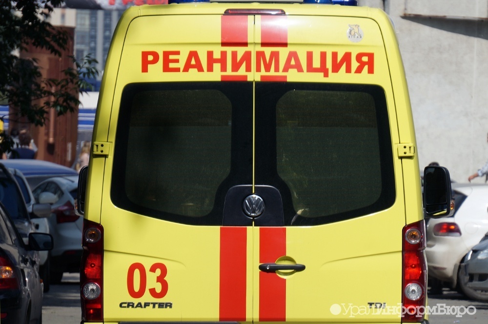 Рабочего убило током на стройке в Екатеринбурге