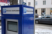 Перегруженность дорог Петербурга в зоне платной парковки снизилась почти на 50%