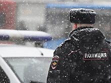 Во дворе экс-прокурора обнаружили труп женщины