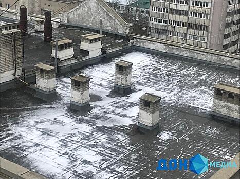 Ростовчане делятся фотографиями первого снега в соцсетях