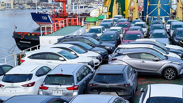 Мантуров рассказал о пользе утильсбора для российского автопрома