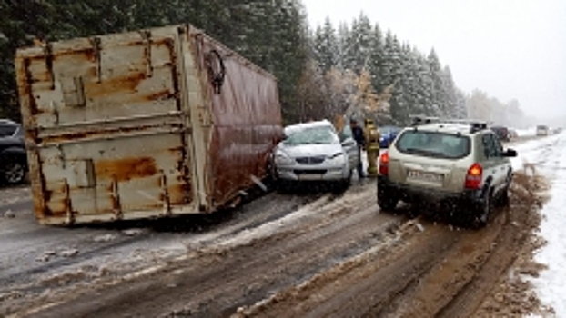 Серьезное ДТП произошло на трассе Кострома-Иваново
