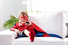 Телевизор в детской: убрать нельзя оставить