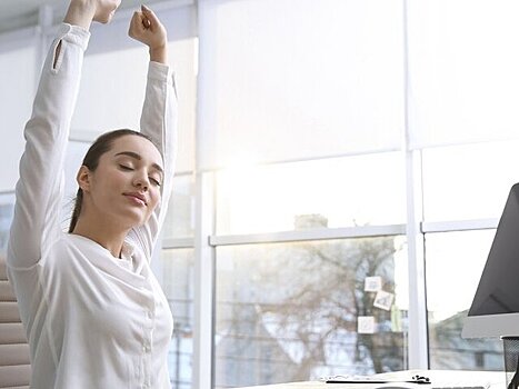 Фитнес-эксперт объяснил, как поддержать здоровье спины