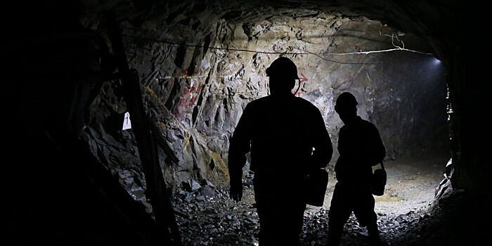 Режим ЧС введен в Приамурье из-за обвала горных пород на руднике