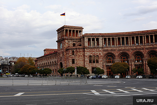 Спикер Симонян: Армению пытаются принудить к вступлению в союз России и Беларуси