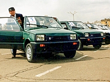 "Капсула" за триста: в РФ продают новую "Оку" цвета "баклажан"