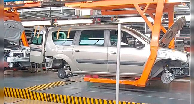 АвтоВАЗ запустил серийное производство обновленных моделей Lada Largus во всех версиях