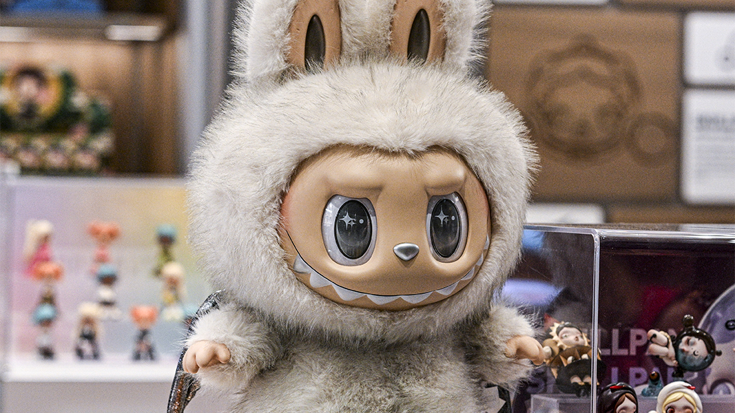 Куклы Лабубу назвали скрытой угрозой для детской психики