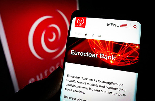 Euroclear впервые разблокировал активы российского инвестора без ВНЖ в Европе