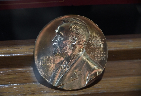 Нобелевский лауреат Даниэль Канеман умер на 91-м году жизни