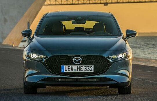 В Москве состоялась российская премьера новой Mazda 3