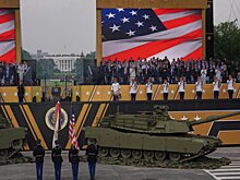 Прошедший в Вашингтоне военный парад разочаровал часть зрителей, которые разошлись до его завершения