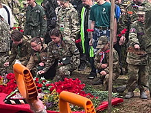 Внучке погибшего за Родину солдата передали его смертный медальон