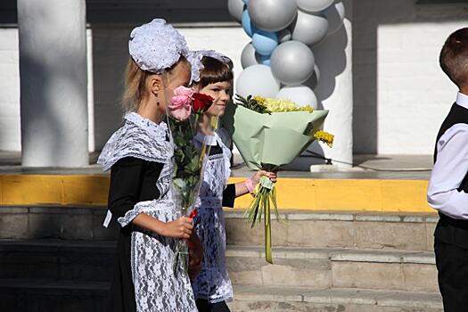 В Госдуме взялись за школьные родительские комитеты. Чего ждать россиянам?