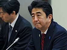 Премьер Японии призвал G-7 к сотрудничеству