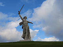 «Родина-мать» не достояла в Петербурге до Дня Победы. Россиян смутила одна деталь