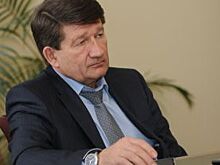 СМИ отправляют в отставку и омского мэра, и губернатора региона