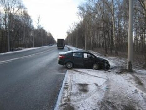 На рязанском участке трассы М-5 московская автоледи попала в ДТП