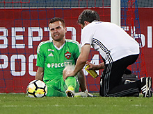 Бабаев: Акинфеев получил сильный ушиб колена