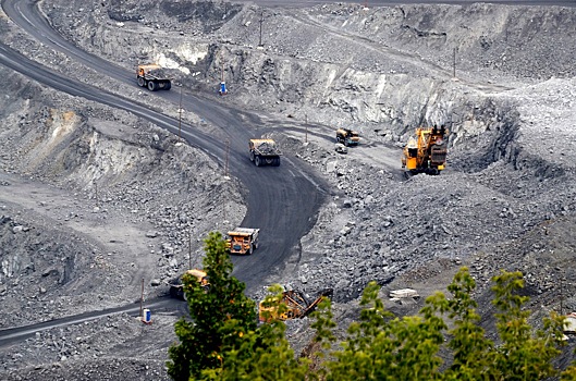 На Кузбассе реконструируют комплекс горной добычи железных руд