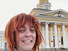 Известного мужчину Светку возбудил памятник в Костроме