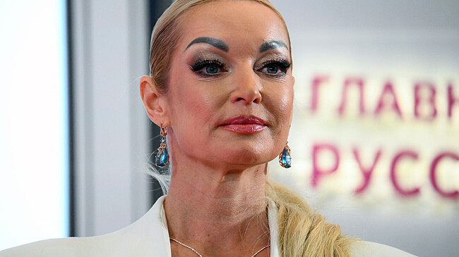 Шпагаты и скандалы: как прославилась Анастасия Волочкова