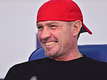 Роман Костомаров на премьере фильма исполнил песню «Город, которого нет»