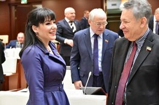Вам и не снилось. Сколько зарабатывают депутаты Татарстана