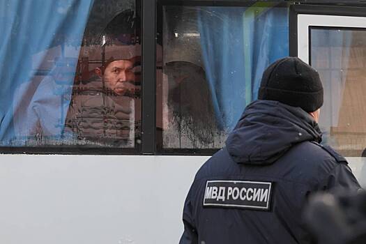 Полиция задержала сотни мигрантов после рейда по «Перекресткам»