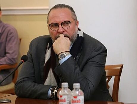 СМИ узнали зарплату Юрия Грымова