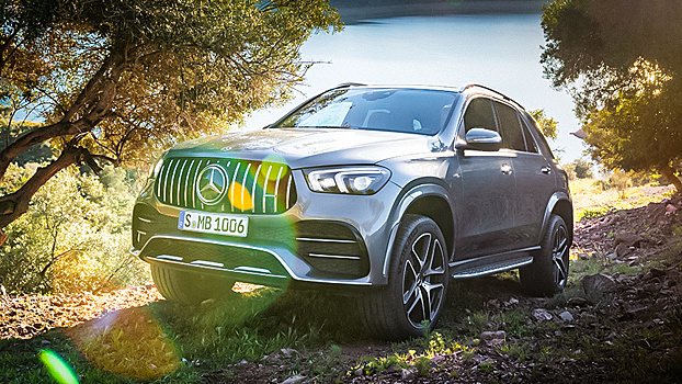 Российские Mercedes отозвали из-за дефекта программного обеспечения