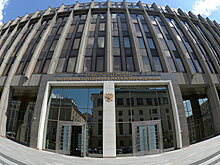 Матвиенко предложила заложить в бюджете деньги на защиту россиян за рубежом
