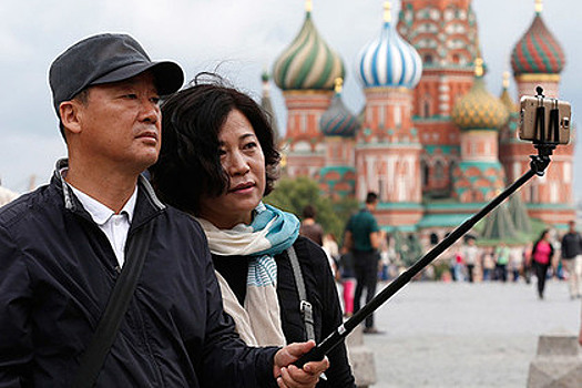 Россия стала третьей по популярности страной у китайских туристов