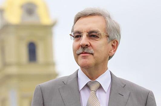 Петербургский омбудсмен Шишлов стал депутатом и покинул должность уполномоченного