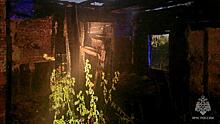 Дом на улице Бурмагиных в Вологде, по версии очевидца, подожгли