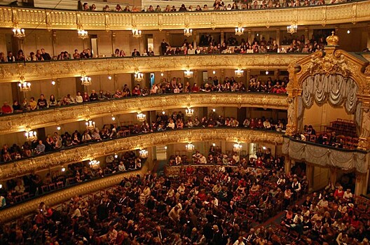 Мариинский театр открыл свои двери концертом для медработников