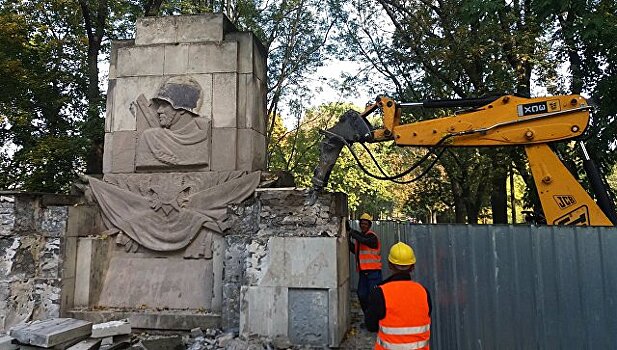 В Польше вступились за советские памятники