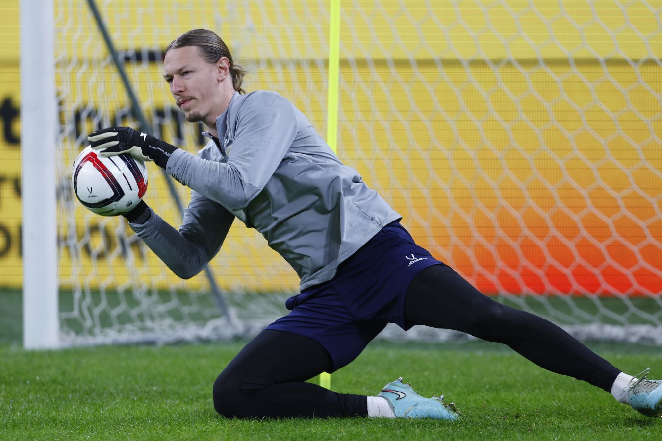 Матвей Сафонов поделился эмоциями от возвращения в Краснодар на матч сборной России