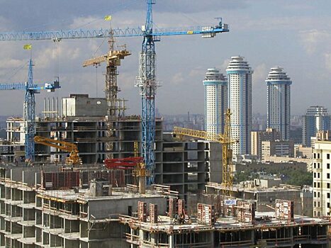 Число жилых проектов в России в январе 2023 года сократилось почти вдвое